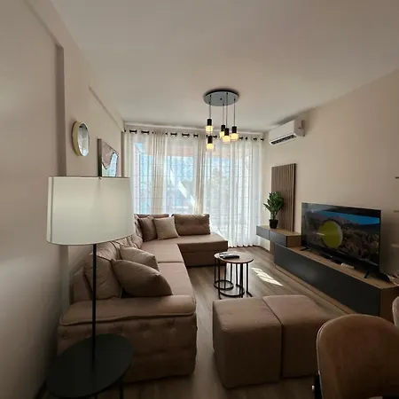 Marina Bay House 아파트 Vlorë