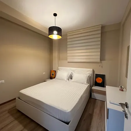Marina Bay House Vlorë